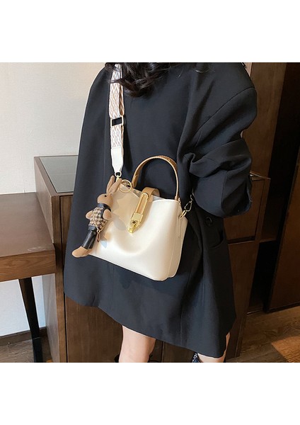 Kışlık Kadın Kova Omuz Crossbody Çanta (Yurt Dışından) fiyatları