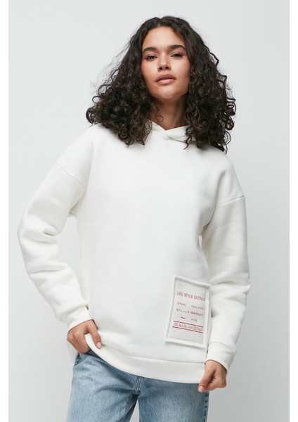 Baskılı Kapüşonlu Uzun Kol Kalın Sweatshirt 952 Ekru