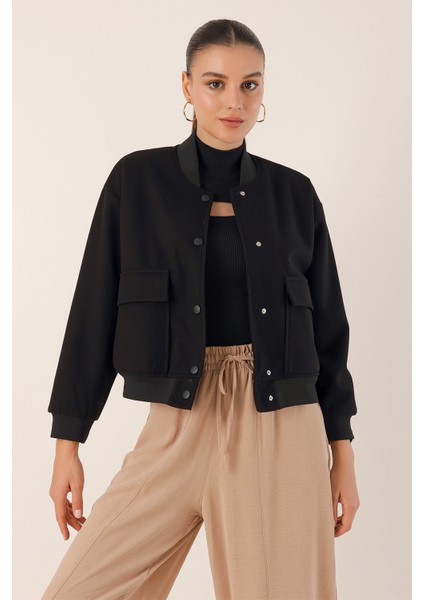 0688 Çift Cepli Crop Ceket - Siyah