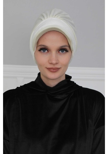 Ayşe Tasarım Siperliklik Kadife Bone