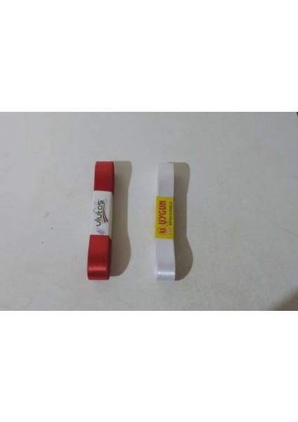 Saten Kurdele 1 Adet Beyaz 1 Adet Kırmızı 2 cm Kalınlığında Çift Taraflı