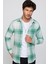 Slim Fit Dar Kesim Yeşil-Beyaz Kareli Oduncu Erkek Gömlek 2