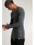 Slim Fit Özel Boyama ve Eskitme Efektli Pis Dikişli Yırtıklı Triko Kazak 4
