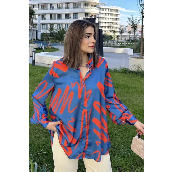 New Laviva Kadın Indigo Uzun Balon Kol, Saten Kumaş, Arkası Pliseli, Salaş Dökümlü Gömlek