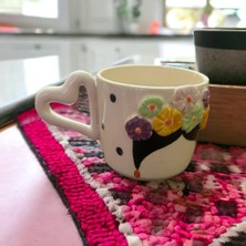 Lilies Atelier Ponsetya Ceramic & Lilies Atelier Özgür Kadın Renkli Çiçek Desen El Yapımı Mug Kupa Set 260 ml