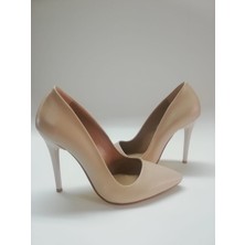 1116 Model Bereket Kundura 11 cm  Bej Stiletto Cilt Topuklu Ayakkabı