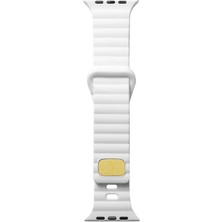 Dlrcase Apple Watch Se 2 2023 40MM Kordon Silikon Metal Tokalı Ayarlanabilir KRD73 Beyaz