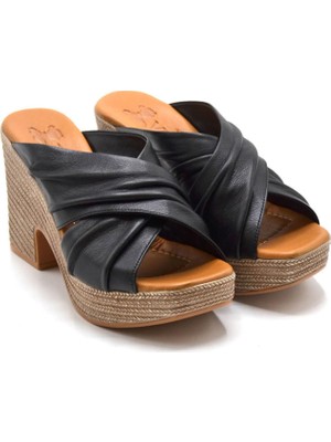 Venüs 23027601Y Kadın Deri Terlik