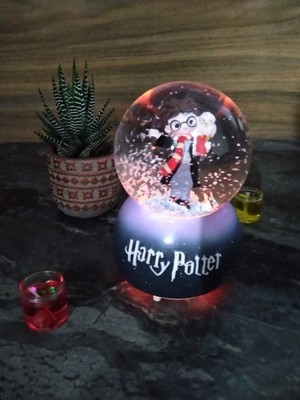 Knittingtr Harry Potter Baykuş Ayrıntılı Müzikli ve Işıklı Orta Boy Kar Küresi