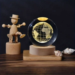 MR Shopping Mr 3D Galaksi Kristal Küre Gece Işığı, Ahşap Tabanlı LED Güneş Sistemi Kristal Küre Gece Lambası, Erkekler Kızlar Için Ay Gezegeni Kristal Top Lambası Aile Arkadaşı