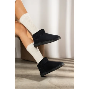 Friend & Trend  Mini Siyah Süet  İçi Tüylü Ince Taban Kadın Yarım Bot  FT409