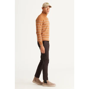 ALTINYILDIZ CLASSICS Erkek Kahverengi Slim Fit Dar Kesim Yan Cep Pamuklu Esnek Rahat Armürlü Pantolon