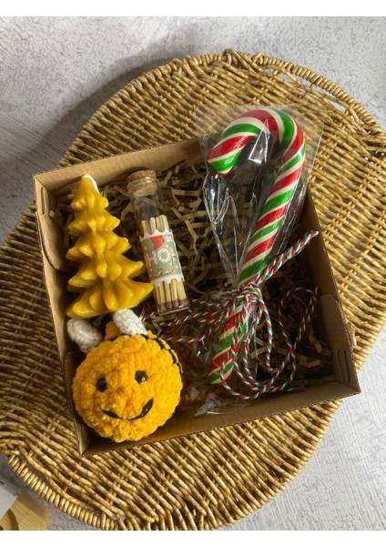 Eğlenceli Yeni Yıl Hediye Setleri (1 Set Fiyatıdır) fırsatları