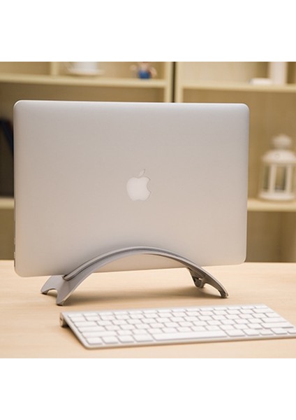 Stand Gümüş 1.8 cm Dikey Dizüstü Bilgisayar Standı Alüminyum Metal Taban Masaüstü Dikey Tablet Tutucu MacBook Kitap Dock Aksesuarları Için Silikon Ped Destek (Yurt Dışından)