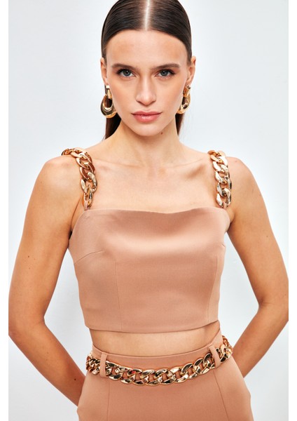 Gold Zincir Askılı Crop Bluz - Camel