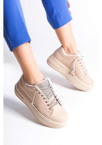 Della Bağcıklı Ortopedik Taban Taşlı Kadın Sneaker Ayakkabı Tt Ten