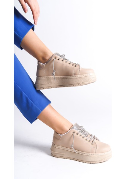 Della Bağcıklı Ortopedik Taban Taşlı Kadın Sneaker Ayakkabı Tt Ten fiyatları