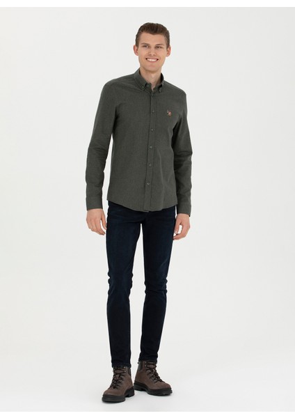 Slim Fit Düğmeli Yaka Koyu Yeşil Erkek Gömlek AKIS023K fırsatları