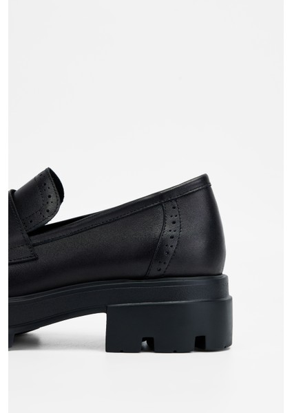 Kadın Deri Loafer Ayakkabı 775 4110 Bn Ayk SK23/24 fırsatları