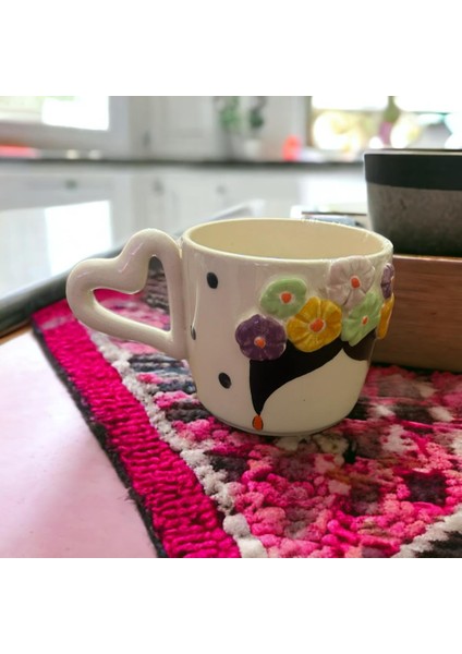 Ponsetya Ceramic & Lilies Atelier Özgür Kadın Renkli Çiçek Desen El Yapımı Mug Kupa Set 260 ml fiyatları
