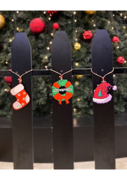 Ahşap Ağaç Süsü , Duvar Süsü , Oda Süsü ( Çorap , Mutlu Yıllar , Şapka ) fırsatları