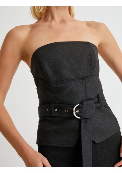 Çift Parça Görünümlü Bluz Kemerli Gömlek Yaka Uzun Kollu indirimleri