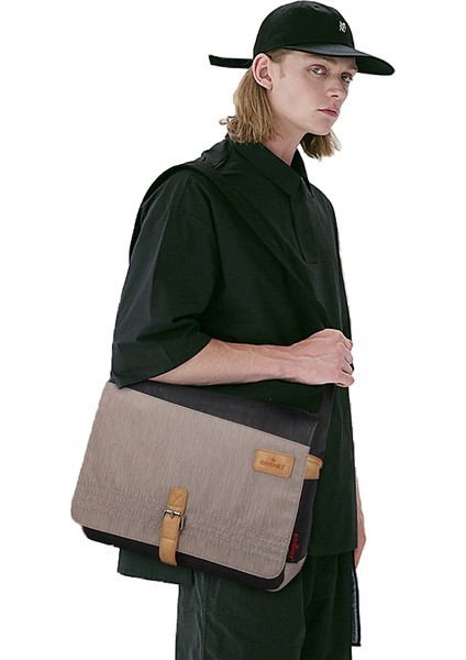 Avrupa ve Amerikan Erkek Omuz Crossbody Yatay Oxford Su Geçirmez Çanta (Yurt Dışından) modelleri