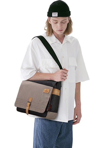 Avrupa ve Amerikan Erkek Omuz Crossbody Yatay Oxford Su Geçirmez Çanta (Yurt Dışından) fırsatları