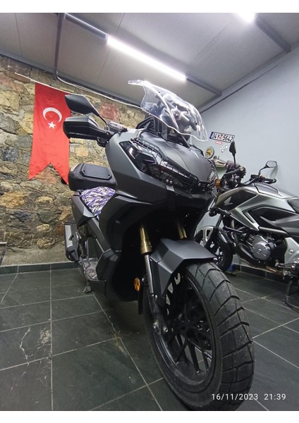 Motor 2023 Honda ADV350 Far Koruma Demiri modelleri
