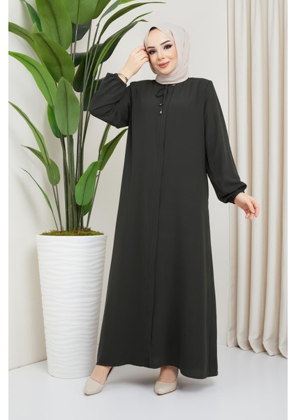 Önü Patlı Büyük Beden Haki Ferace