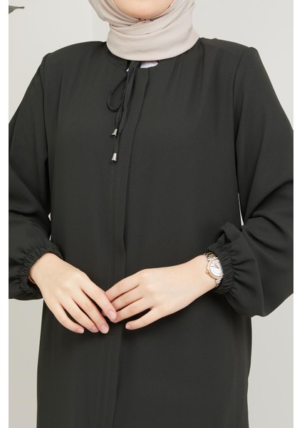 Önü Patlı Büyük Beden Haki Ferace indirimleri