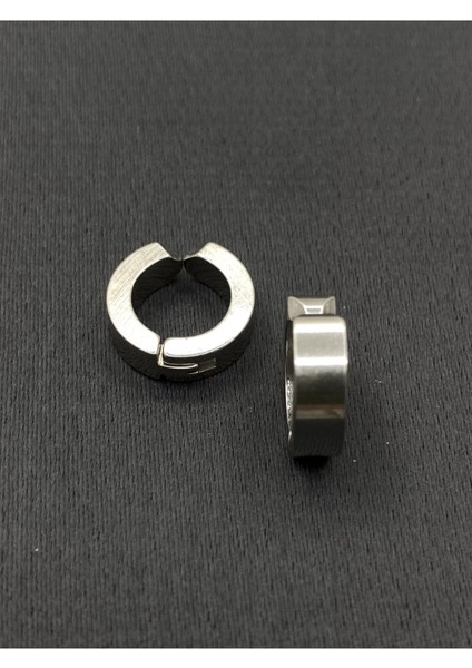 Gümüş Renk Kıstırma Çelik Erkek Küpe