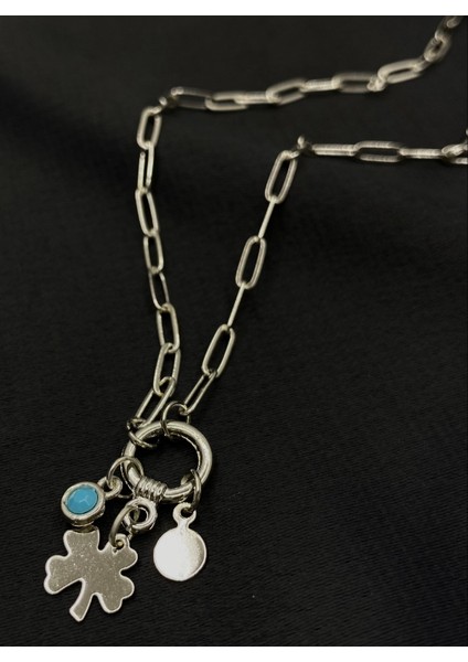 Gümüş Renk Figürlü Şık Kolye