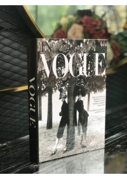 Vogue Rizzoli Dekoratif Kitap Kutusu & Süs