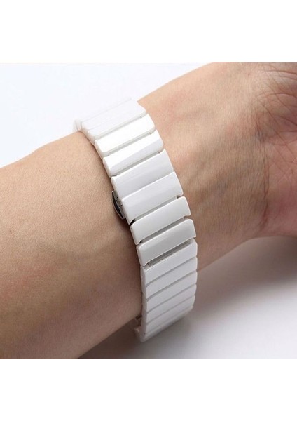 Casestreet Apple Watch 9 45MM Kordon Parlak Seramik Kaplama Yatay Görünüm Yandan Çıtçıt Zr Beyaz modelleri