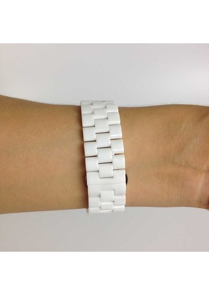 Casestreet Apple Watch 9 41MM Kordon Parlak Seramik Kaplama Metal Zr Beyaz modelleri