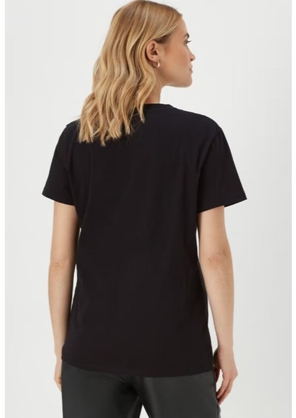 Pamuk Siyah Noel Temalı Payetli Kadın T-Shırt fırsatları