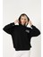 Kadın Siyah Kapşonlu Oversize Baskılı Sweatshirt 2