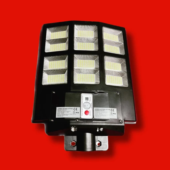 Aries 750W Güneş Enerjili Profesyonel Ultra Yüksek Aydınlatma LED Projektör Aries Enerji
