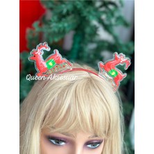 Queen Aksesuar Yılbaşı Lüks Şeffaf Pullu Hareketli Kırmızı Saten Taçlı Kadın Çocuk Tacı Çıkartılabilen Geyik Noel
