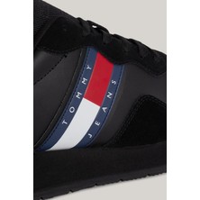 Tommy Hilfiger Erkek Marka Logolu Bağcıklı Kaydırmaz Tabanlı Günlük Siyah Sneaker EM0EM01316-BDS
