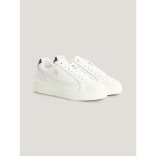 Tommy Hilfiger Deri Kadın Marka Logolu Düz Taban Kaydırmaz Günlük Kullanım Beyaz Sneaker FW0FW07568-YBH