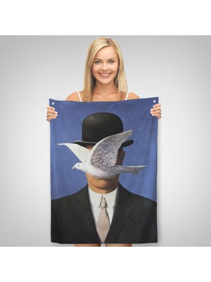 Melon Şapkalı Adam René Magritte Duvar Örtüsü - HALISI-6099