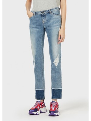 Emporio Armani Kadın Eskitme Motifli Cepli Günlük Kullanım Mavi Jeans 3H2J06 2D5HZ-941