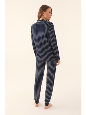 Pierre Cardin Kutulu Kadın Çizgili Lacivert Pijama Takım %50 Pamuk %50 Modal Düğmeli Pijama Takım