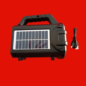 Güneş Enerjili Profesyonel El Feneri Radyolu ve Bluetooth