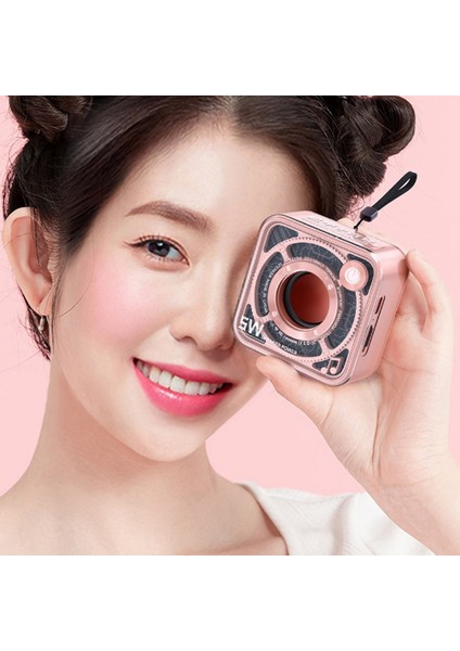 Şeffaf Bluetooth Hoparlör Mecha Stili Küçük Çelik Top Yüksek Çözünürlüklü Çağrı Taşınabilir Doğa Sporları Subwoofer-B (Yurt Dışından) modelleri