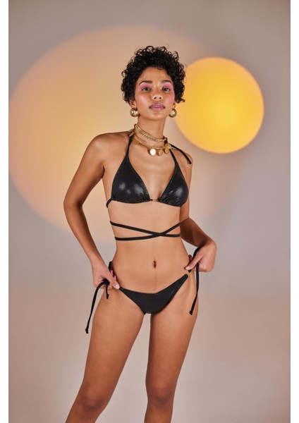 Ivory Bikini Üstü Siyah
