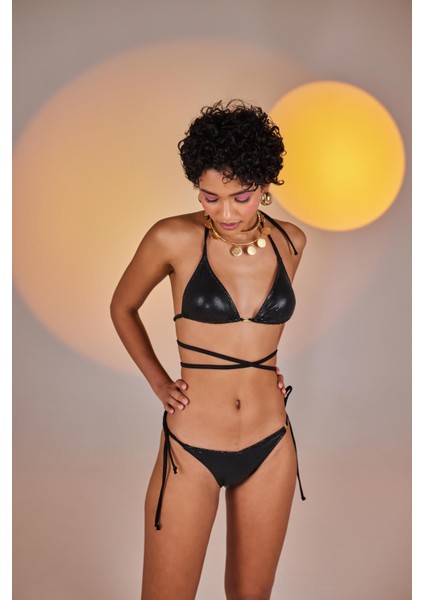 Ivory Bikini Üstü Siyah