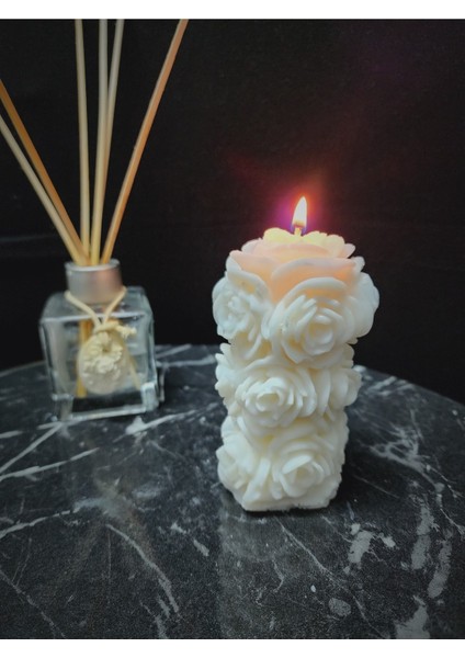 Gül Desen Silindir Kokulu Soya Mum - Krem fiyatları